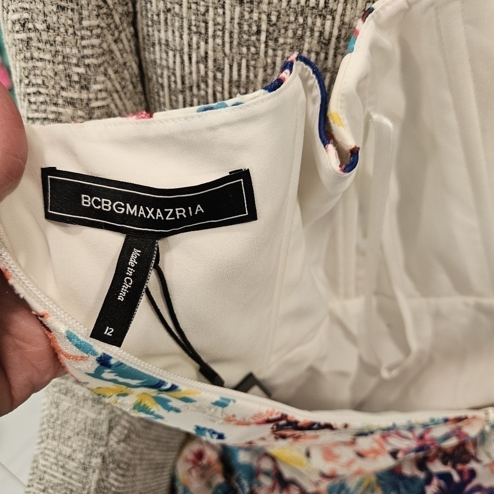 NWT✨️BCBGMAXAZRIA Women' Special Events| Fleur Asymmetrical Dress Gardenia Sz 12 - Picture 10 of 16